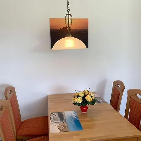 Haus-hooge-whg-02 *